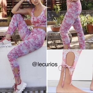 NWT Anthropologie Daily Practice Leggings. Size 1X